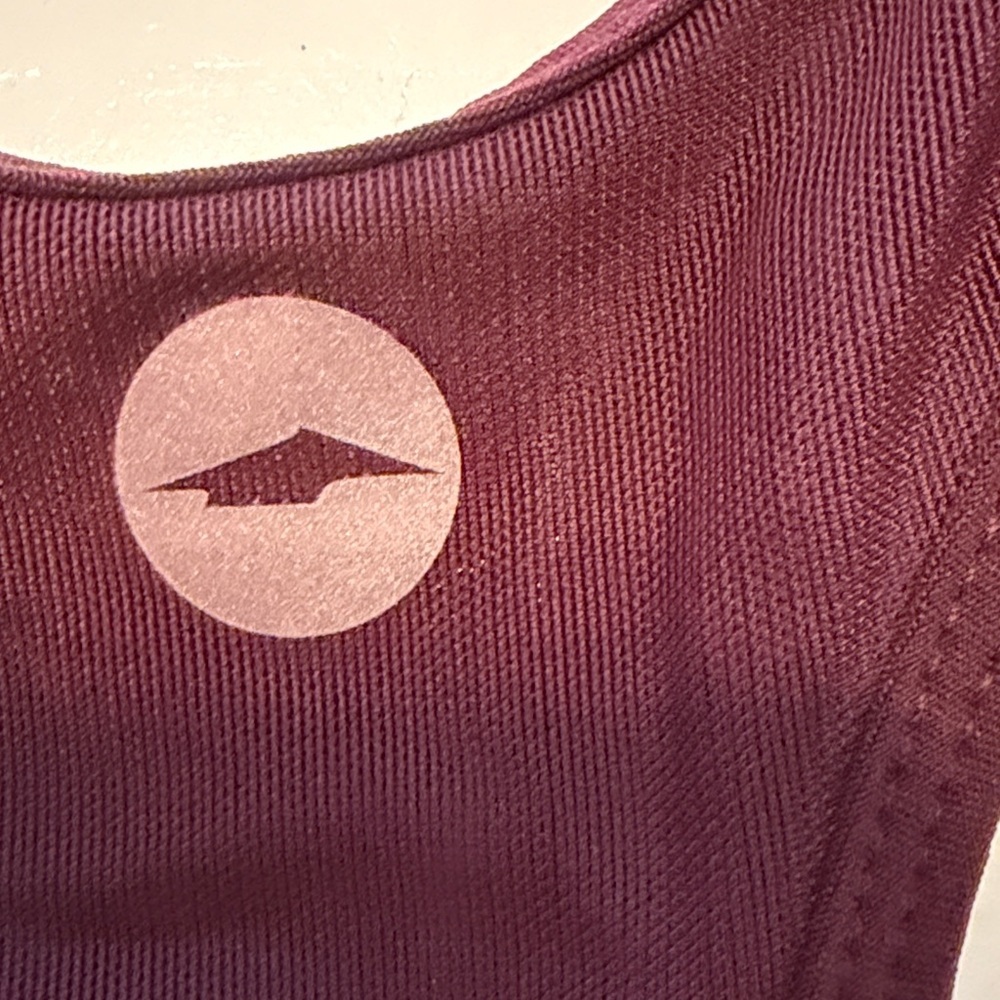 Avia Women's Maroon lined XXXL Sports Bra - Picture 3 of 7